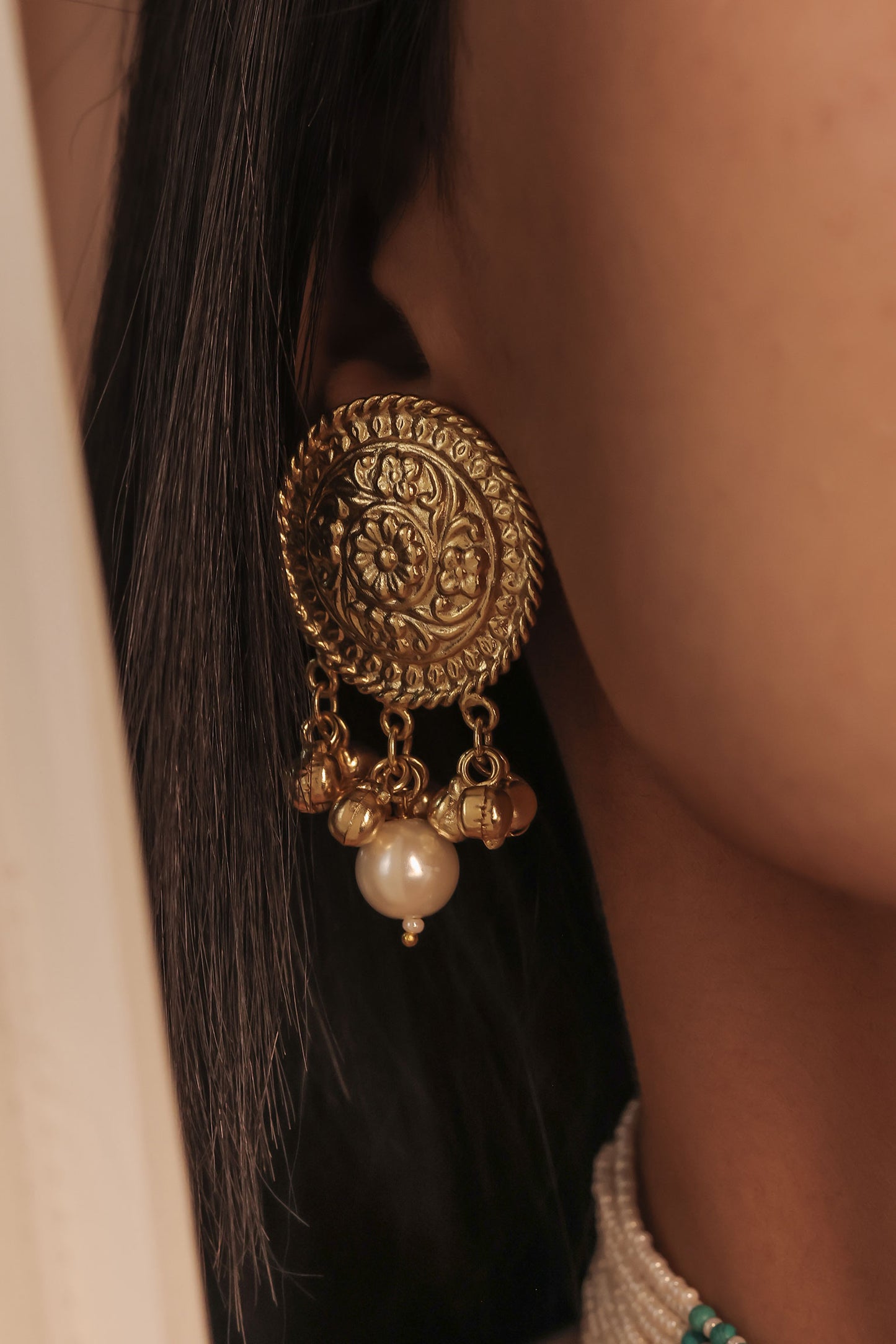 MOTI & MEENAKARI CHARM CHOKER