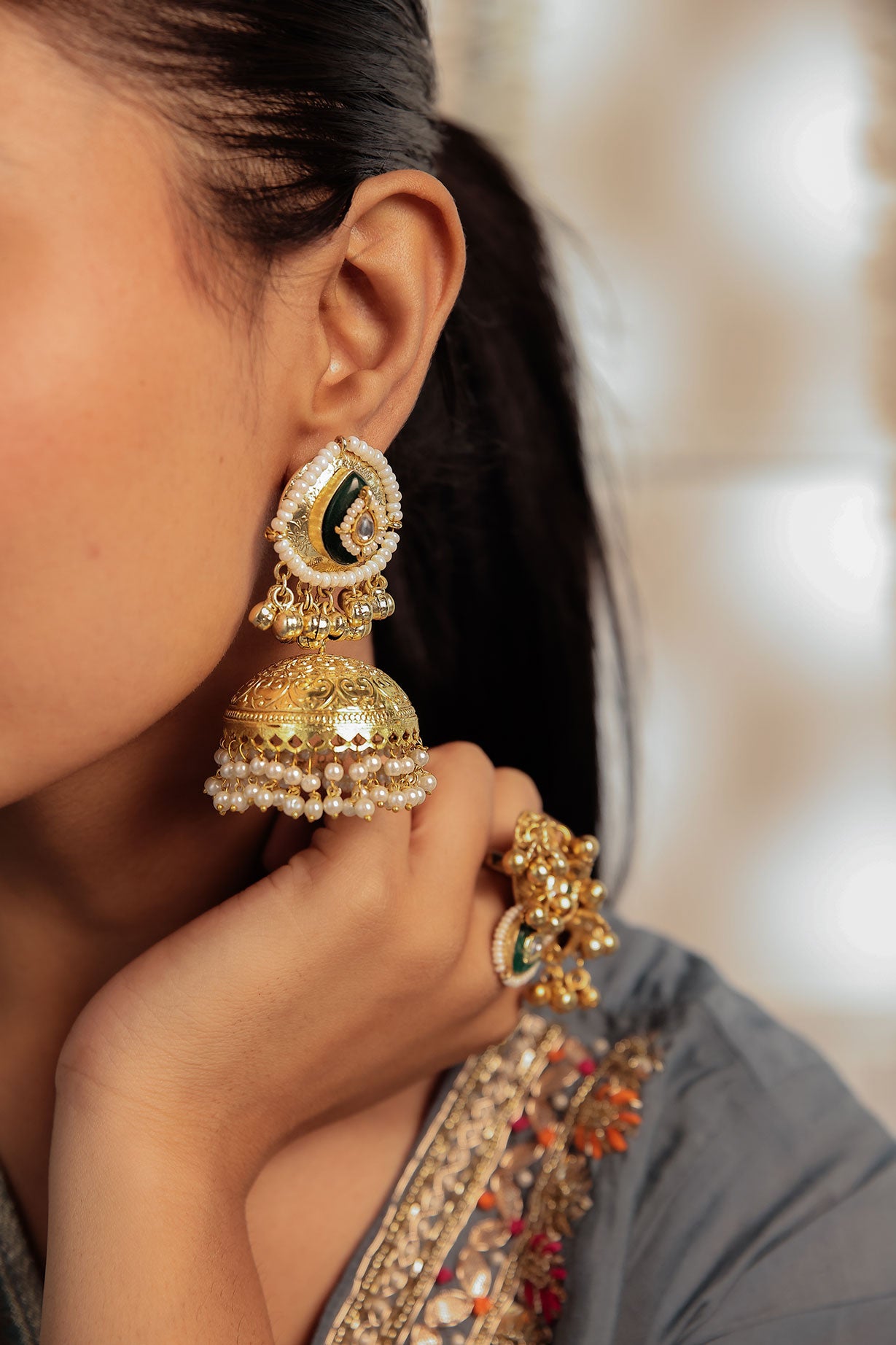 VARNIKA JHUMKA