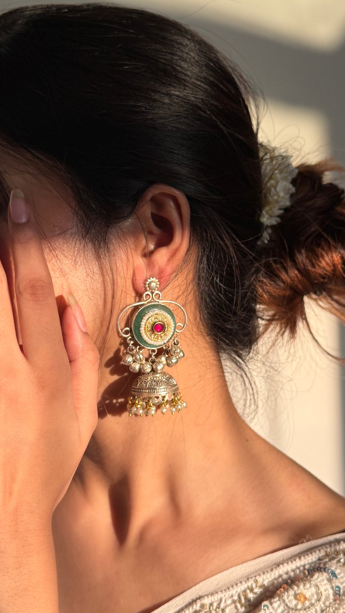 Saanjh Jhumkas
