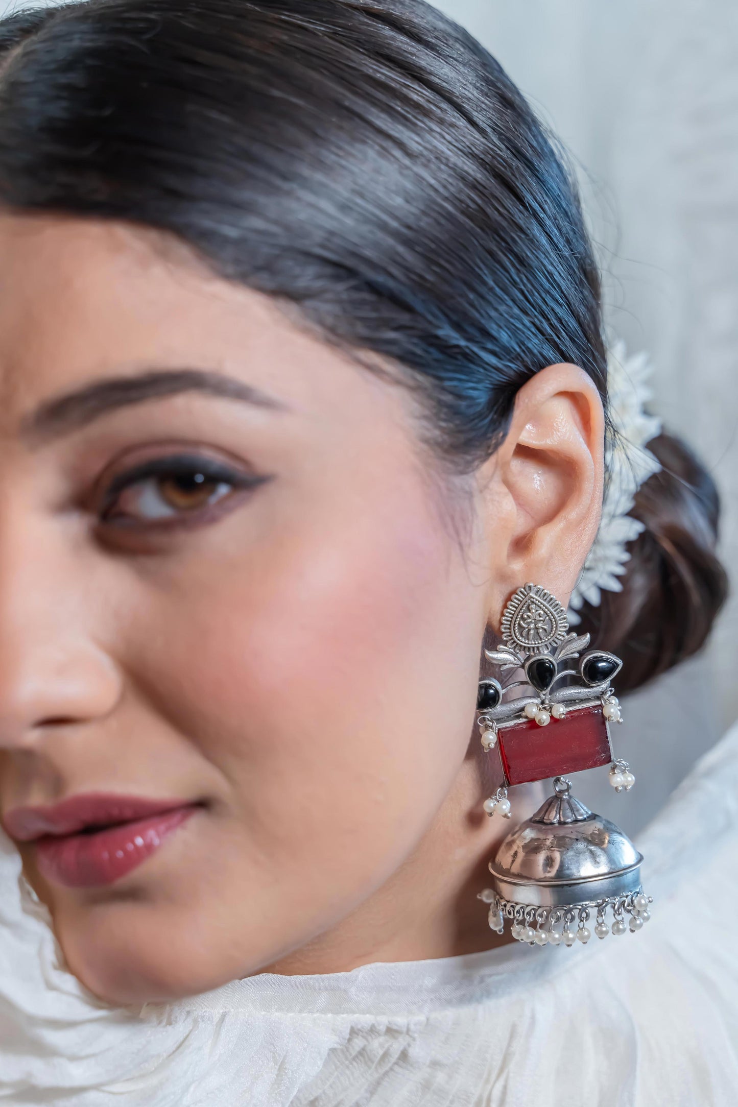 ALIA JHUMAKS { RED & BLACK COMBINATION }
