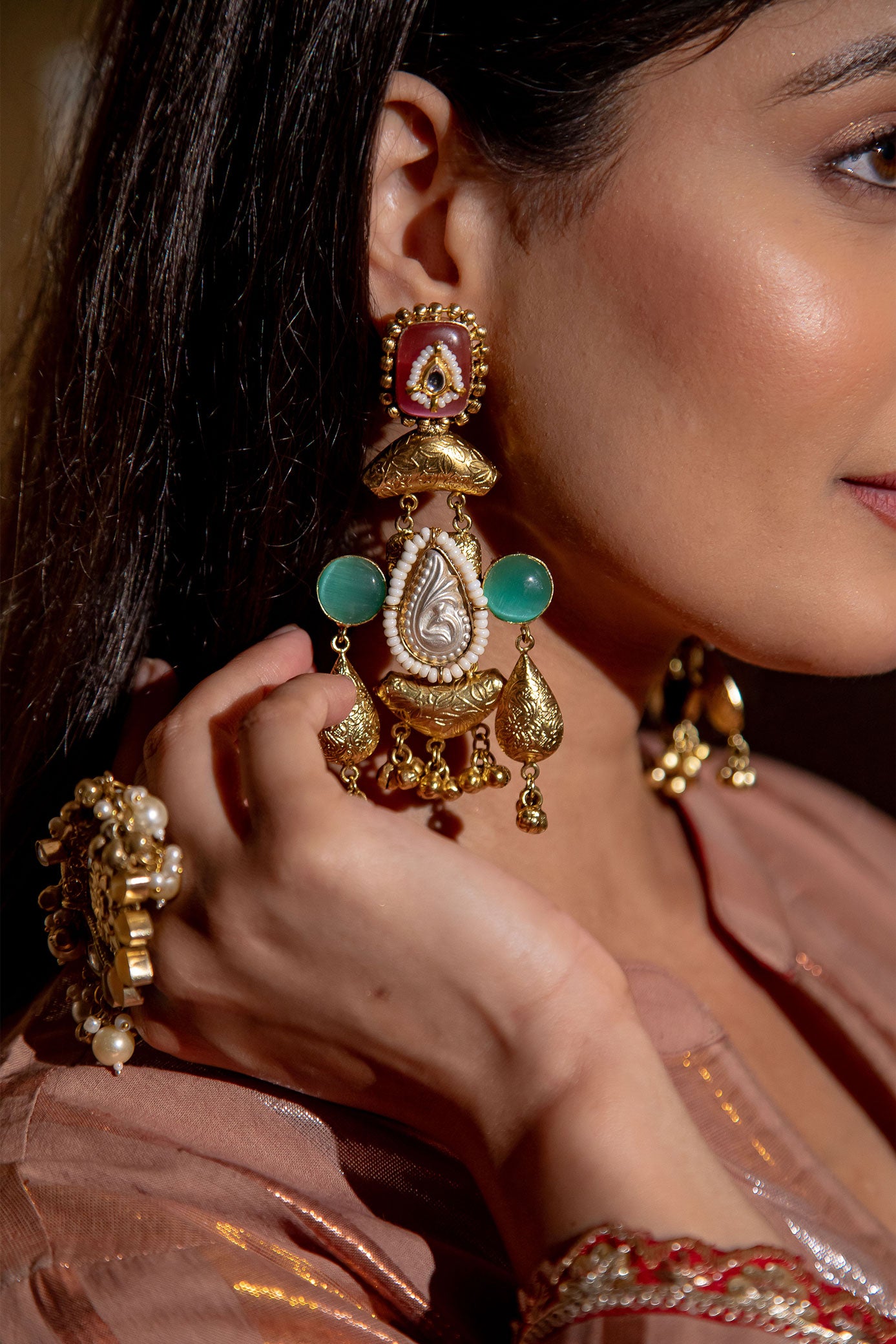 ELAYA JHUMKA
