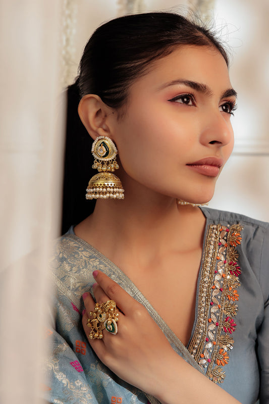 VARNIKA JHUMKA