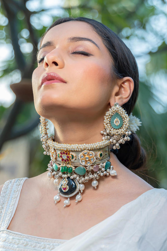 TRINETRA HASLI CHOKER