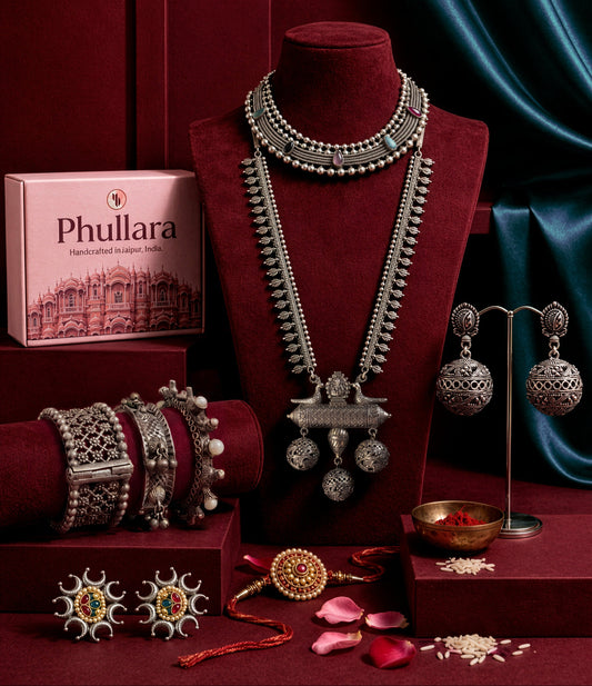 Phullara Rakhi Gift Set for Sister – Peacock Silver